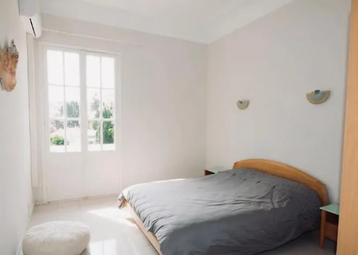 Villa Prestigieuse Avec Piscine Privee Au Coeur De Nice