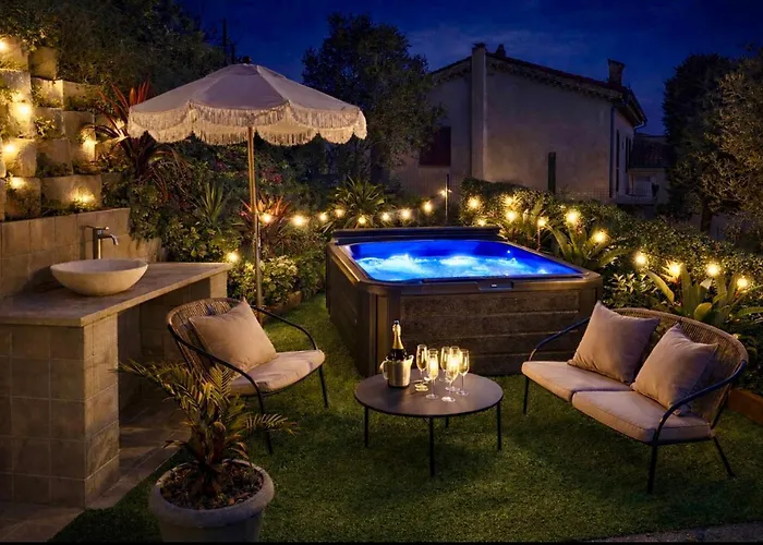 Maison Nicoise Vue Degagee Avec Jacuzzi Privatif
